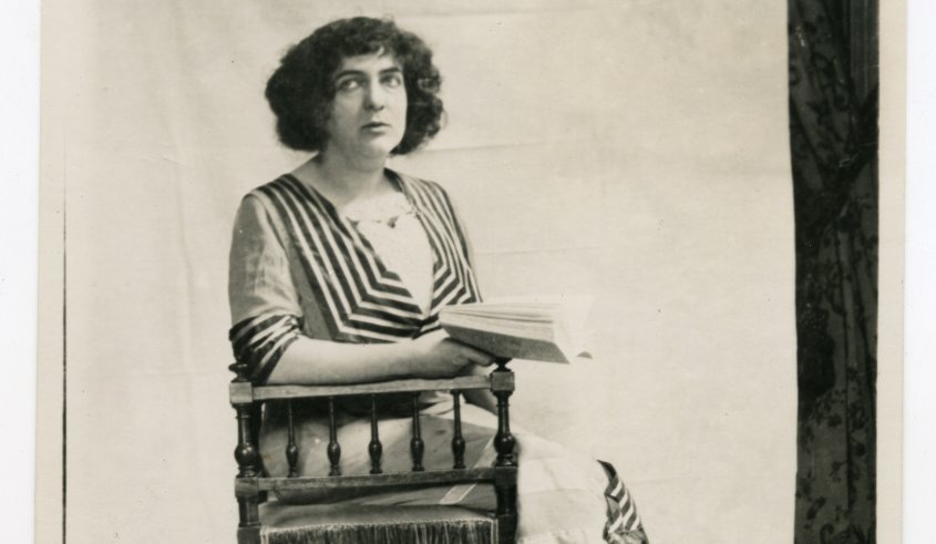 Delmira Agustini más allá de su trágica muerte | La Malinche blog